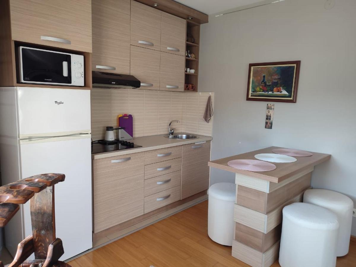 Apartman Lux Sneznik Vrnjacka Banja Luaran gambar