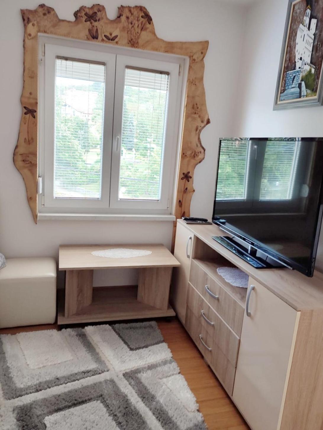 Apartman Lux Sneznik Vrnjacka Banja Luaran gambar